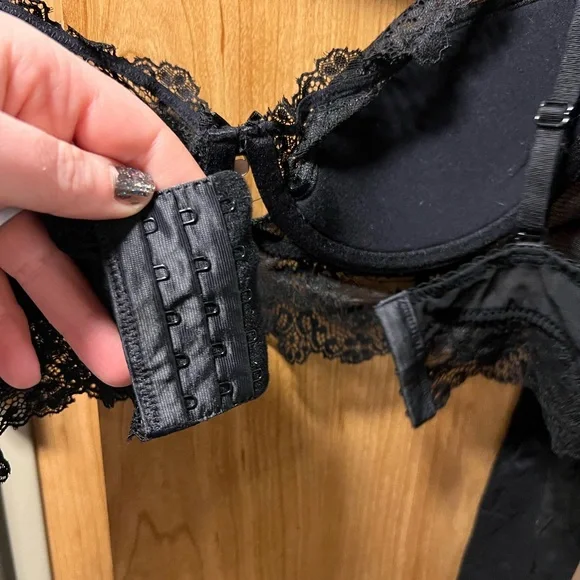 Sexy Black Lace Unlined Underwire Bra and Panty Set for Women Size 36B/Medium 🖤 - Picture 11 of 16